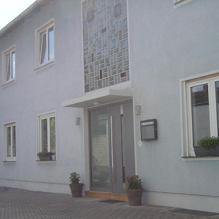 Hotel Garni Pension Ruth Mutterstadt Εξωτερικό φωτογραφία
