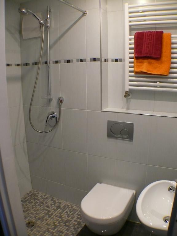 Hotel Garni Pension Ruth Mutterstadt Δωμάτιο φωτογραφία